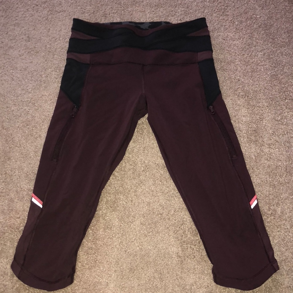 Lululemon cropped pants